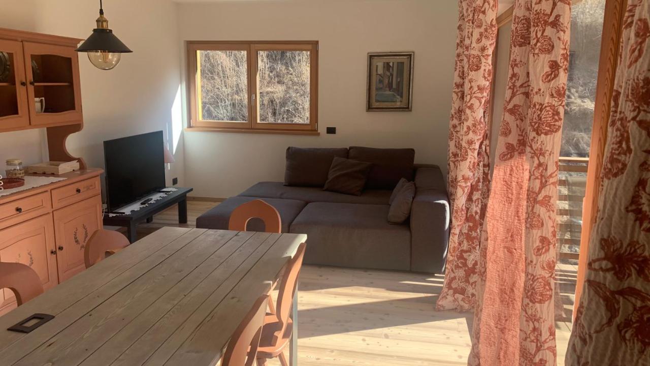 Appartamenti E B&B Casa Ester Baselga di Pine Luaran gambar