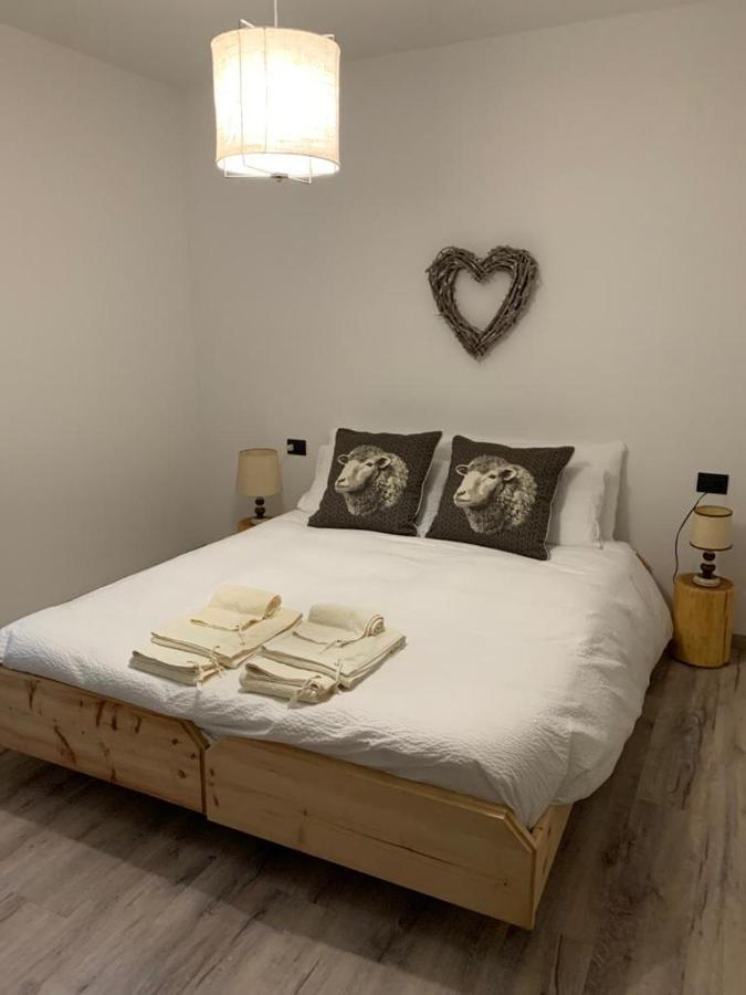 Appartamenti E B&B Casa Ester Baselga di Pine Luaran gambar
