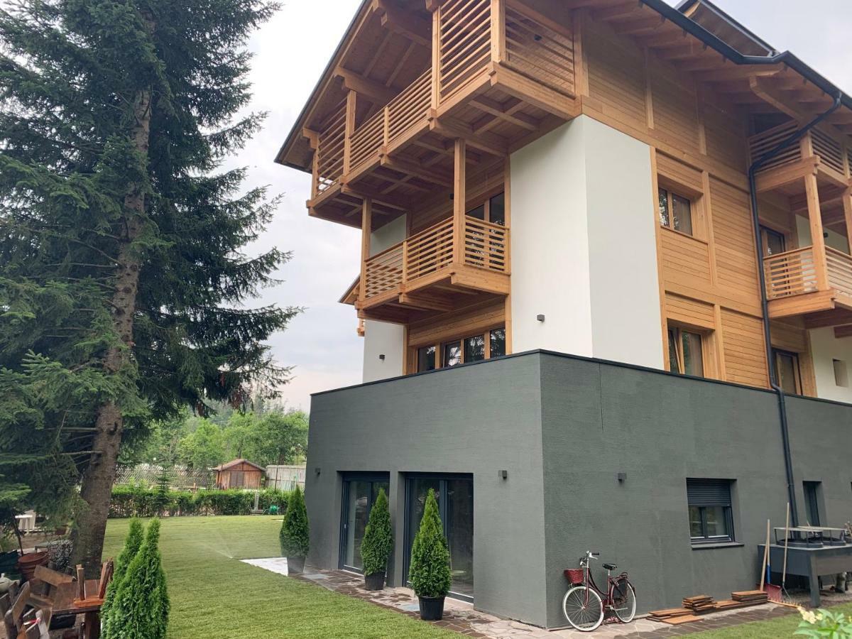 Appartamenti E B&B Casa Ester Baselga di Pine Luaran gambar