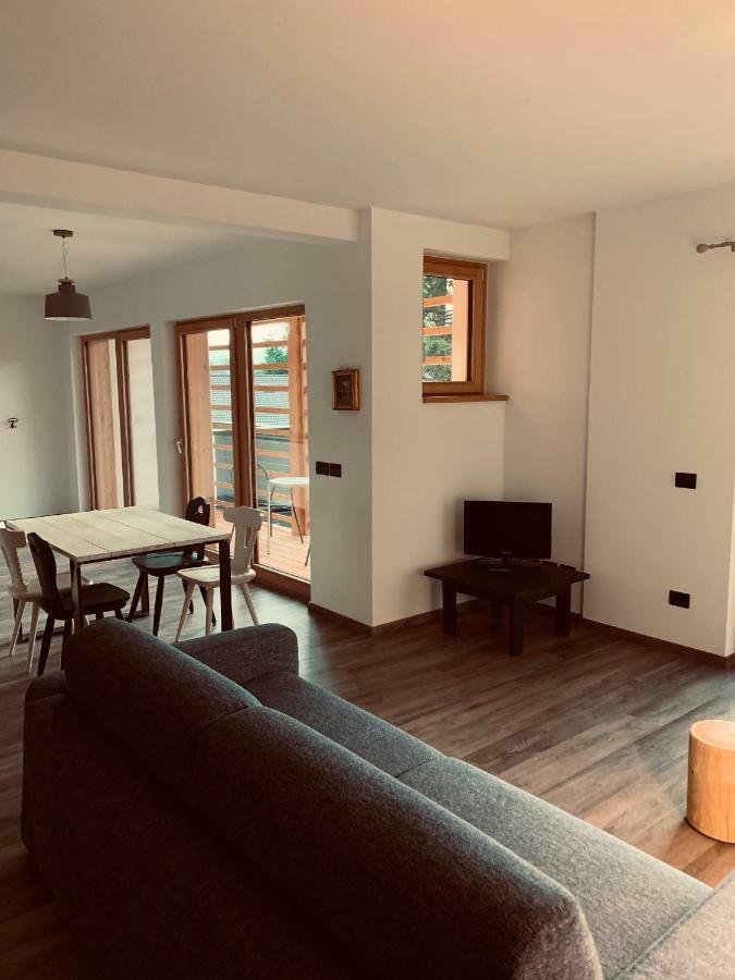 Appartamenti E B&B Casa Ester Baselga di Pine Luaran gambar